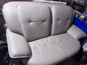 2 seater leather couch