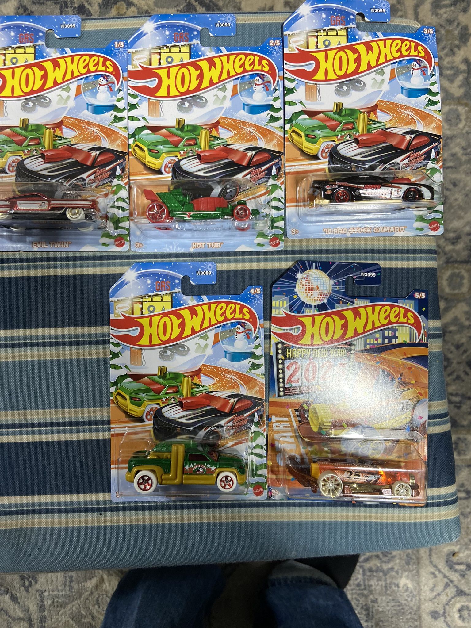 Evil Twin,Hot Tub, Camaro, Diesel Duty,Carbonator, Hot Wheels Set of 5