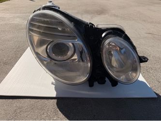 W211 Mercedes Benz E - class - Driver and Passenger Side Halogen Headlight,