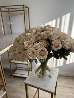Large Blush Rose Arrangement with Glass Vase – Faux Flowers