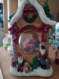 christmas Globe.