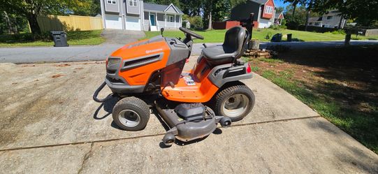 Husqvarna 54" riding lawn mower needs deck repair