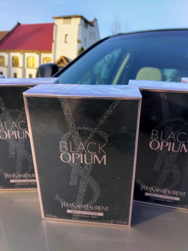 YSL BLACK OPIUM