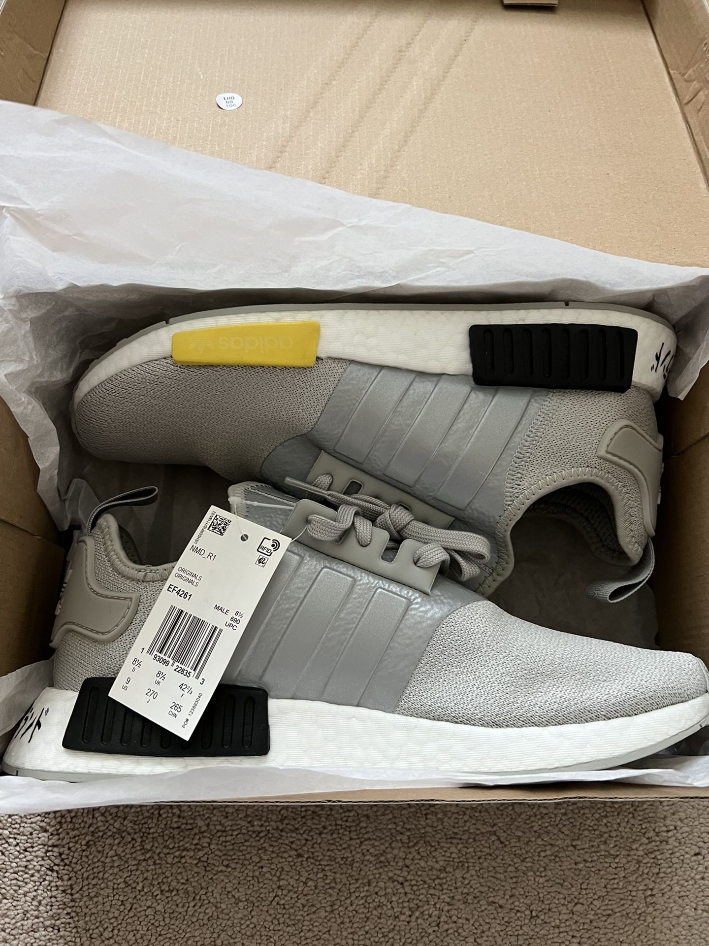 Adidas NMD_R1 Men Shoes Size (((BRAND NEW)))
