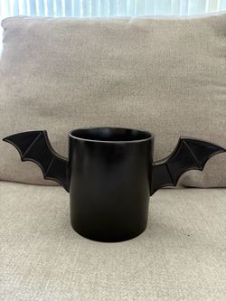 Bat Kitchen Utensils Holder