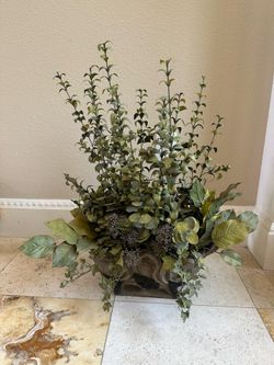 Artificial Green Arrangement with pot included