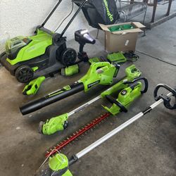 GREENWORKS LANDSCAPING EQUIPMENT 
