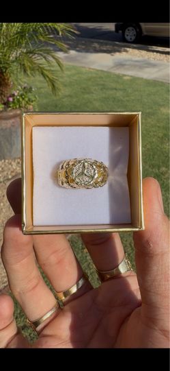 10kt Gold Mercedes Ring 🔥
