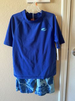 Boys Size 7 swim trunks & rash guard