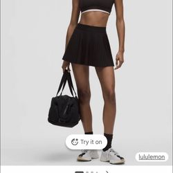 Lululemon  Varsity High-Rise Pleated Black  Tennis  Skirt.  Size 8