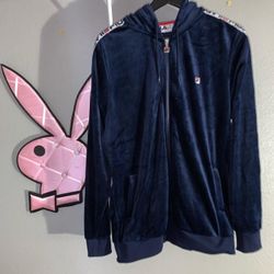 Fila jacket sz XL could fit a L