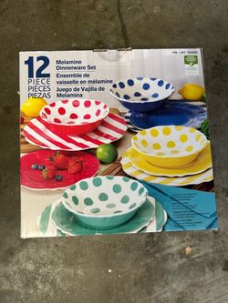 12 pieces of Melamine dinnerware set