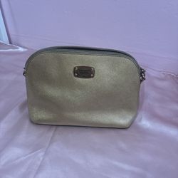 Rose Gold Micheal Kors Purse 