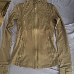 Lululemon Girls Size 2=small