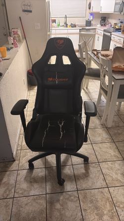 Gaming chair