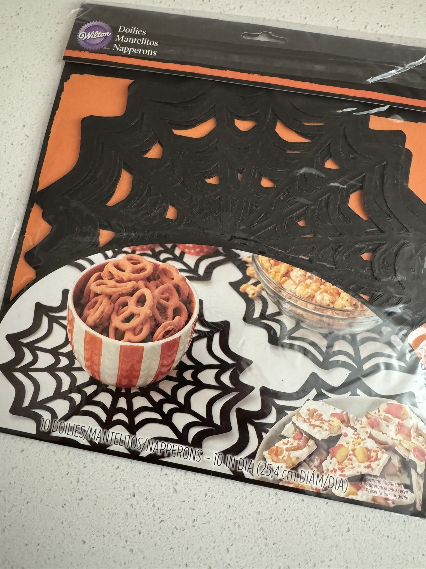 Wilton Spider Web Doilies & Glitter Spiders Halloween Party OBO