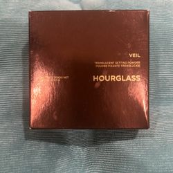 Hourglass Veil™ Translucent Setting Powder