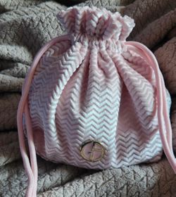 Cosmetic bag