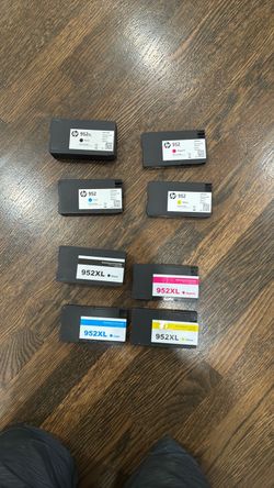 HP 952 and 952XL Ink Cartridge Lot of 7