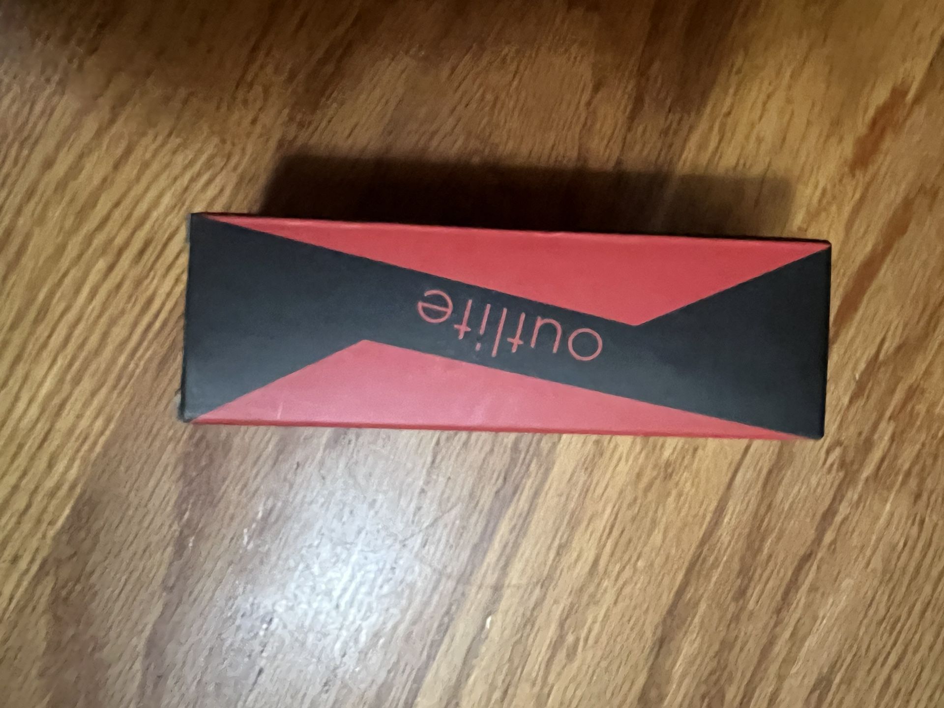 LED flashlight 1000 Lumens