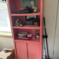 Bookcase With Closed Drawers/shelves