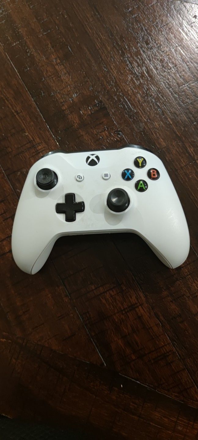 Xbox one wireless controller