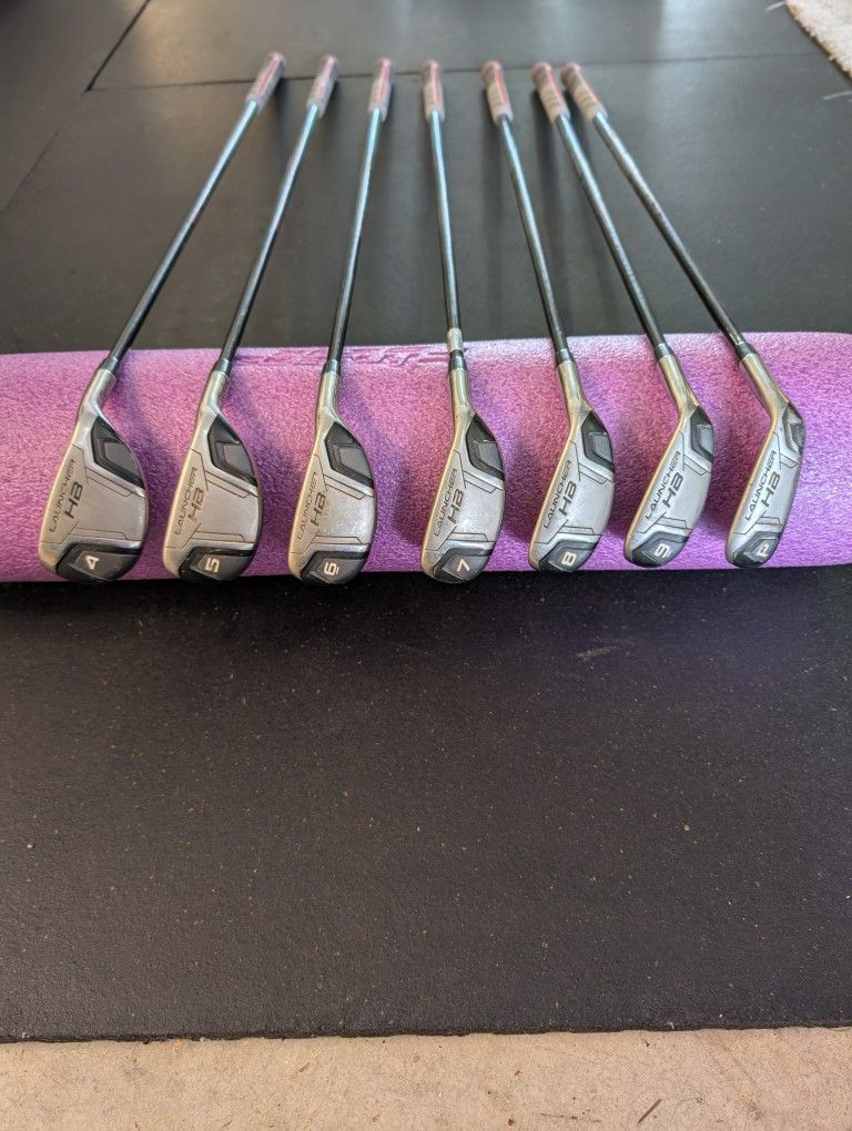 Cleveland Launcher HB Irons 4-PW
