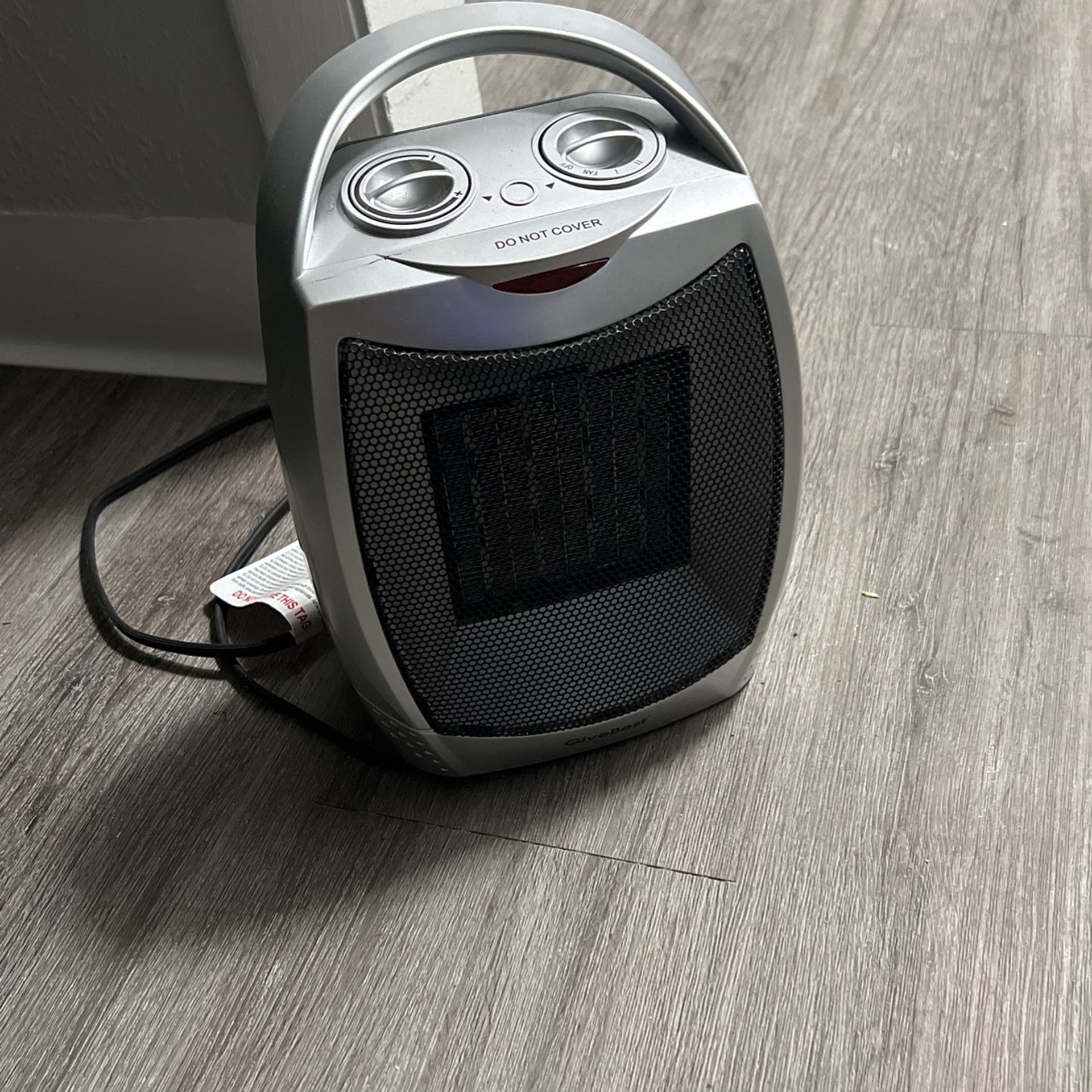 Portable Electric Space Heater with Thermostat, 1500W/750W Safe and Quiet  Ceramic Heater Fan, Heat Up 200 Square Feet for Office Room Desk Indoor Use  for Sale in Lakeland, FL - OfferUp
