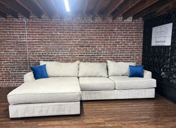 Free Delivery RC Wiley light gray sectional sofa couch