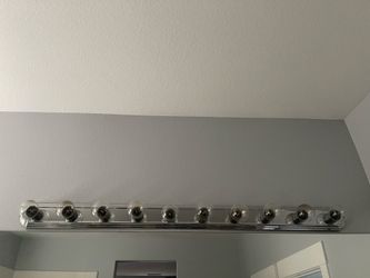 Bathroom Vanity Wall Light – 8 Lights | Chrome | Works Great   Description: Stylish bathroom vanity wall light in chrome finish. Features 8 lights tha