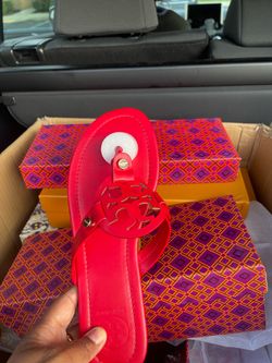 Woman sandals ,size 10.5,red