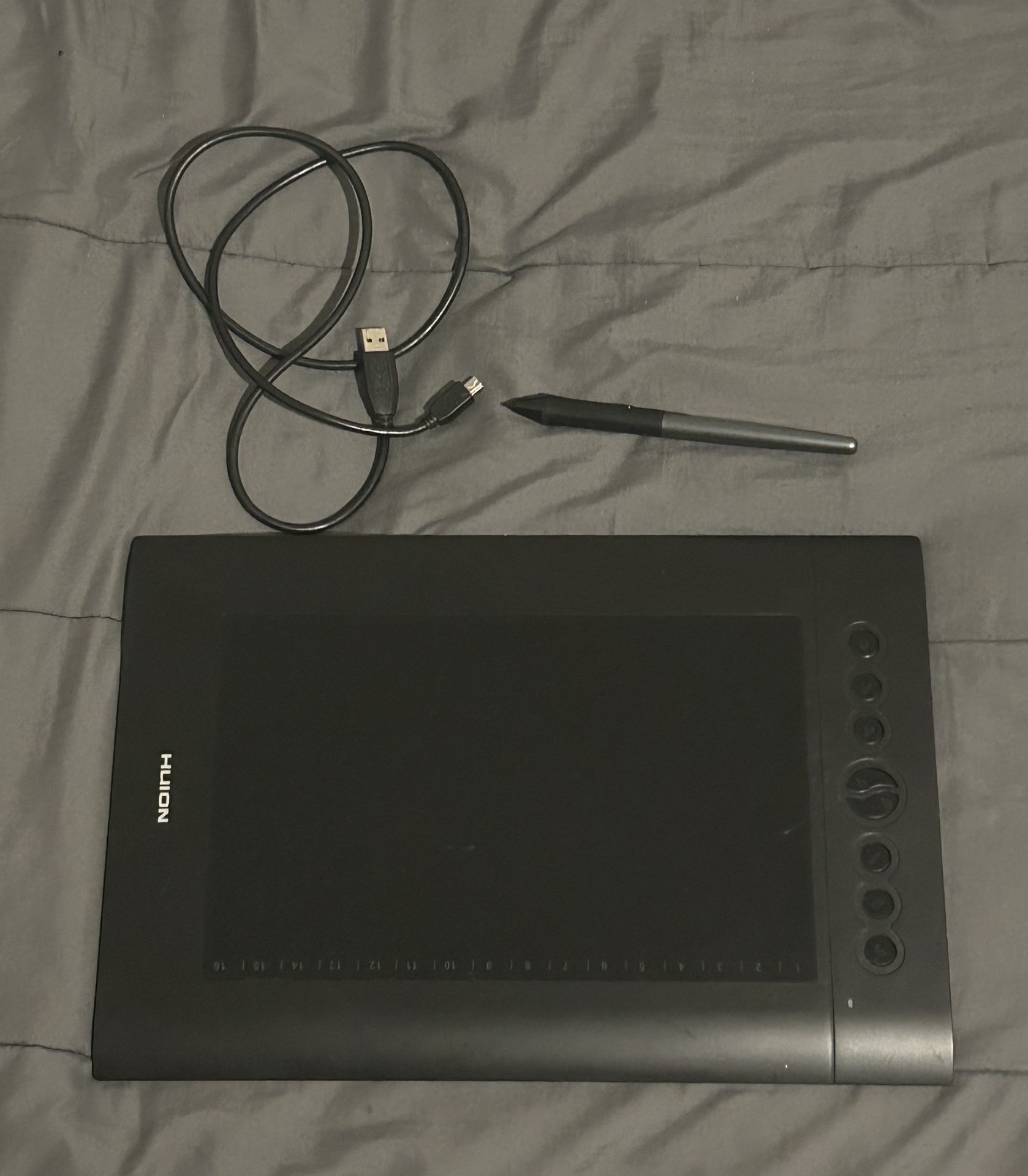 Huion Drawing Tablet