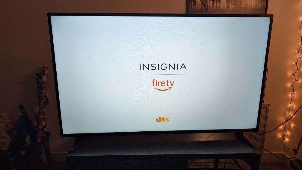 Insignia™ - 55" Smart Fire TV