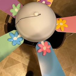Harbor Breeze 44 inch Ceiling Fan w/ Light Fun Kids Girls Room Flowers

