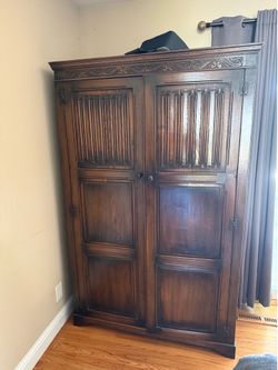 Wooden Armoire Chest *Must pick up*