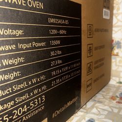 Brand New Toshiba Microwave 