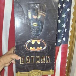 Batman 1/4 Scale Figure 1989 Michael Keaton