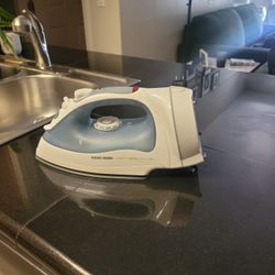 Black and Decker Steam Iron