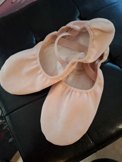 Ballet shoes/slippers nude/pink