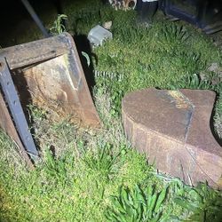 2 Back Hoe Buckets For Sale Cattails