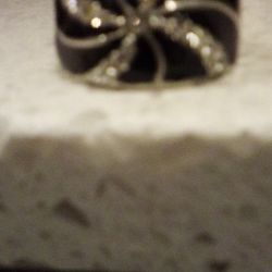 Ladies Ring SiZe 8