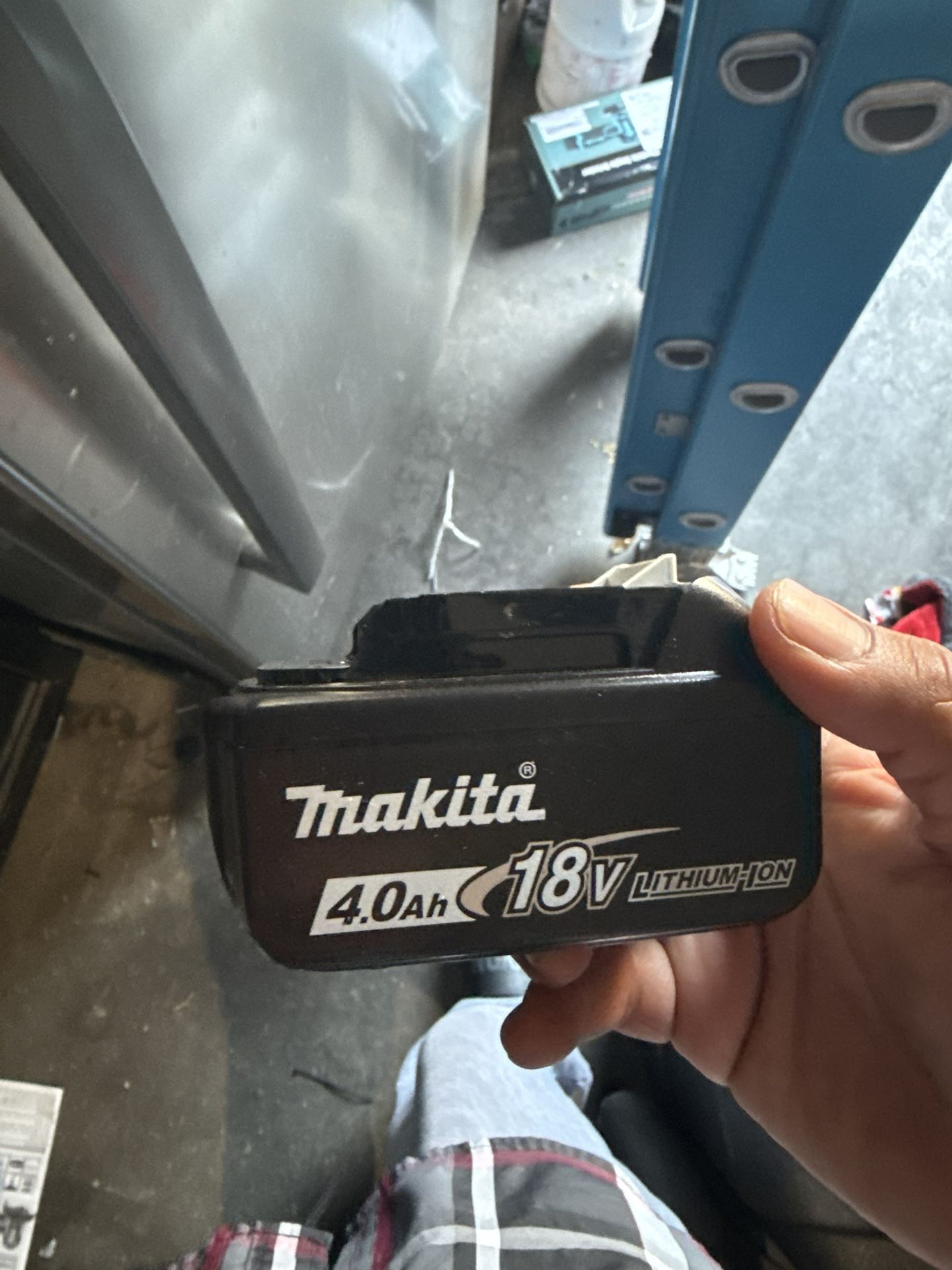 Makita 4.0 18v Battery 