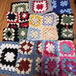 Crochet Granny Square Hat 