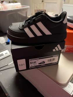 20 pairs of sneakers