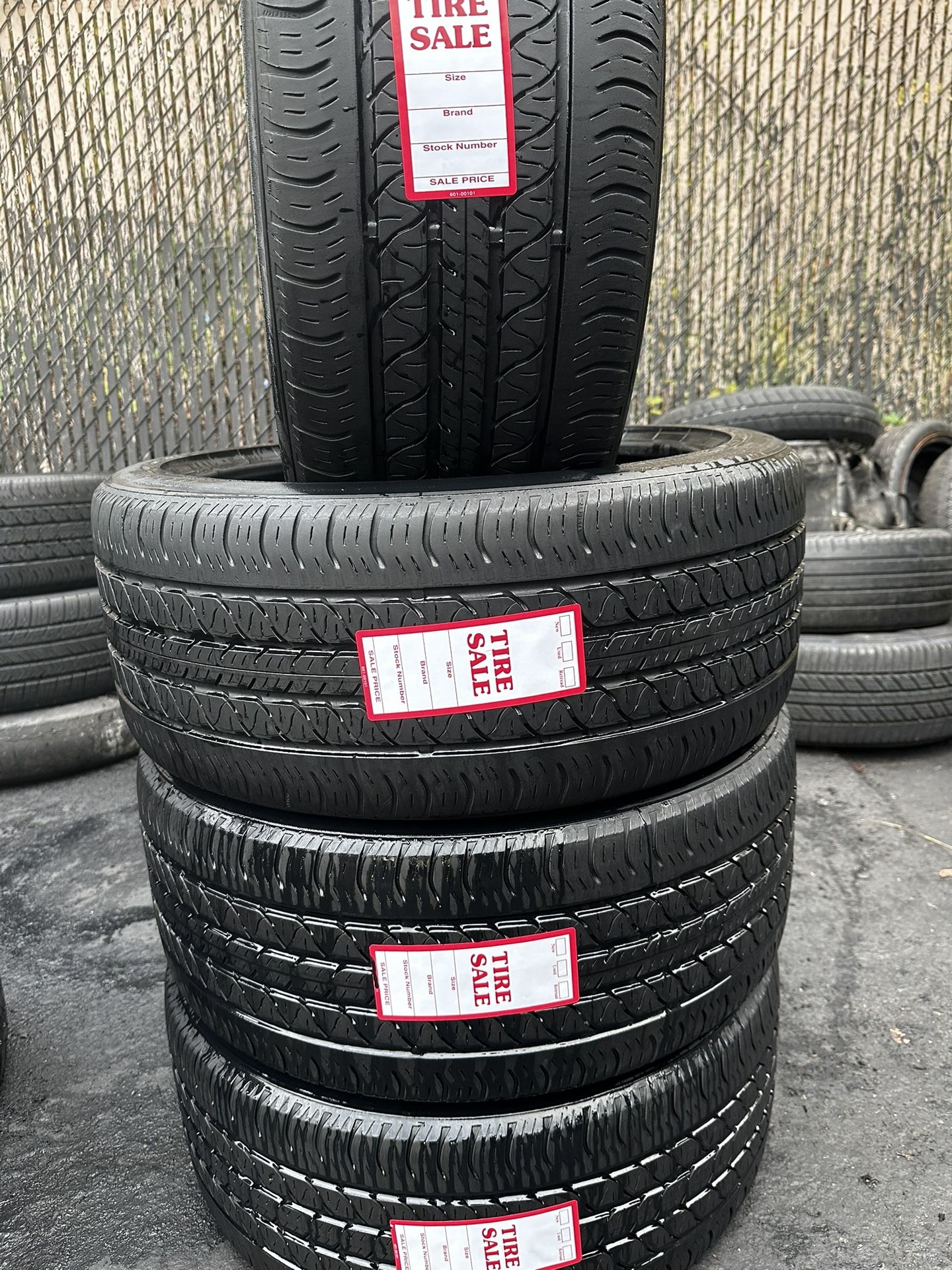 CONTINENTAL TIRES 235/40/19
