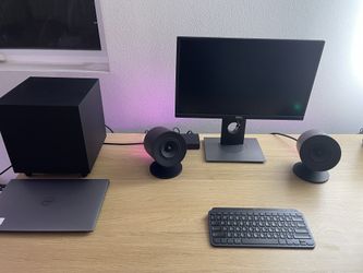 Razer Nommo V2 Speakers w/ Subwoofer