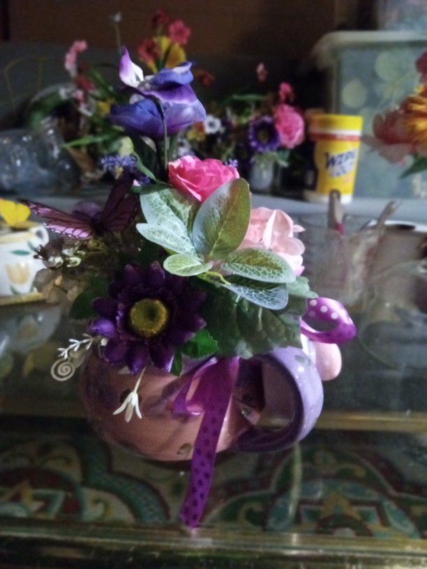 Tea Pot Flower Arrangements 