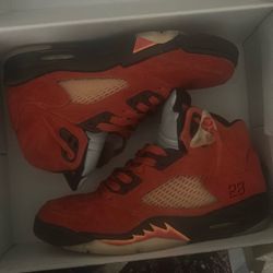 Jordan 5 Retro “Dunk On Mars”