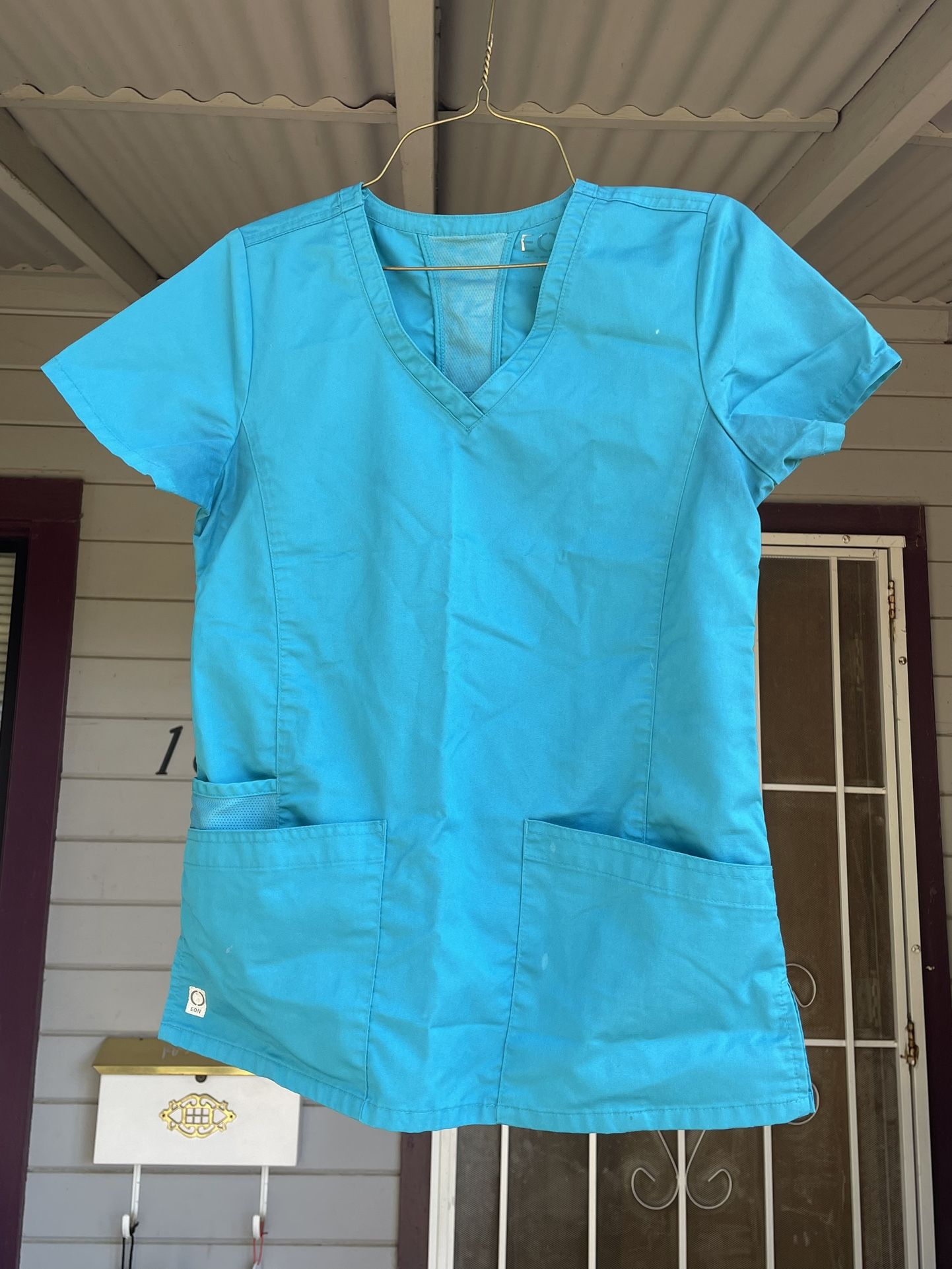 Women’s Scrubs