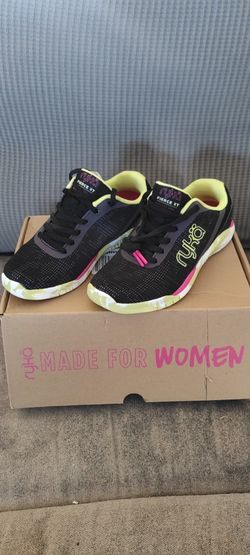 Ryka Woman's Cross Training Sneaker Size 5